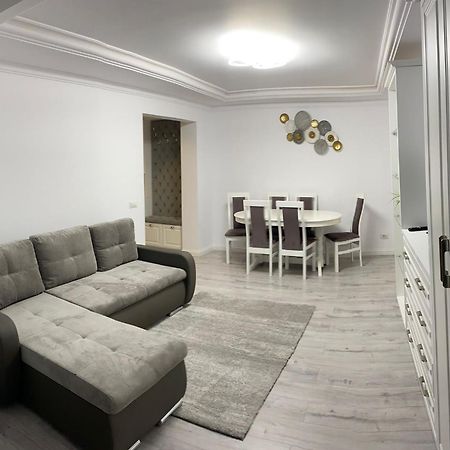 Apartament Areni Suceava Extérieur photo